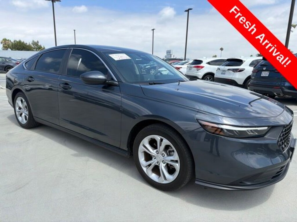 Used 2025 Honda Accord LX Sedan