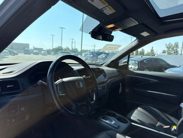 2022 Honda Pilot TrailSport photo 3
