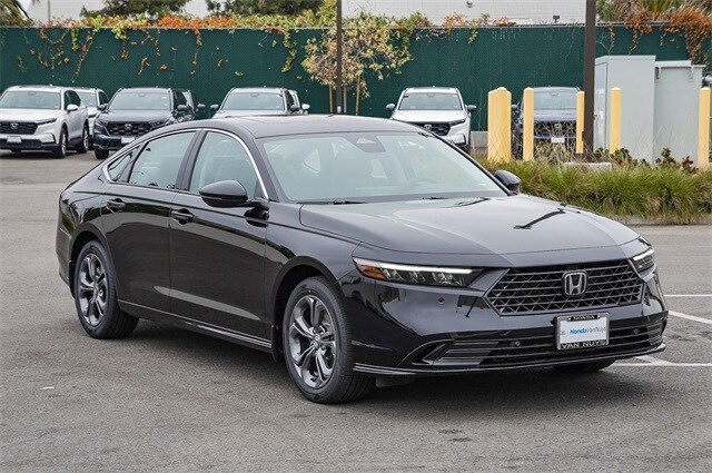 2025 Honda Accord Hybrid EX-L photo 3