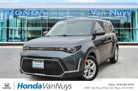 2023 Kia Soul LX Hatchback