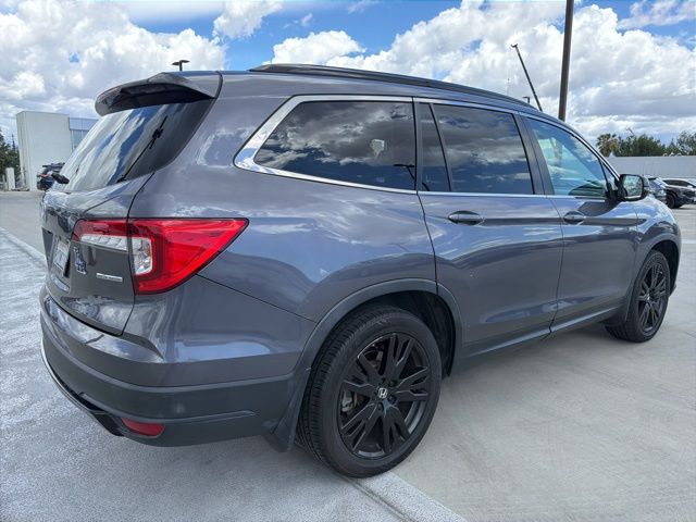 2021 Honda Pilot Special Edition photo 2