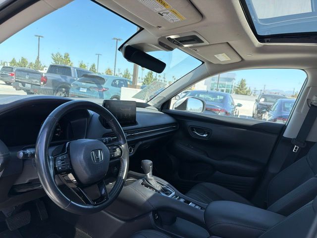 2023 Honda HR-V EX-L photo 3
