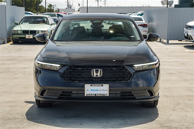 2025 Honda Accord LX photo 2