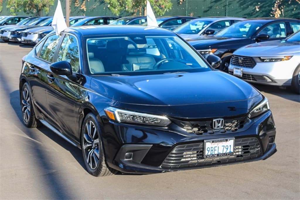 Used 2022 Honda Civic EX-L Hatchback