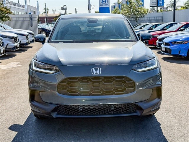 2026 Honda HR-V LX photo 2