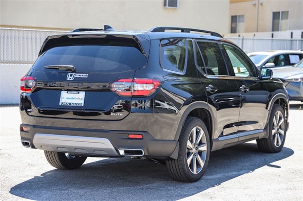 New 2025 Honda Pilot For Sale at Honda Van Nuys VIN 5FNYG1H87SB017400