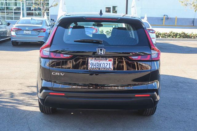 2023 Honda CR-V LX photo 5
