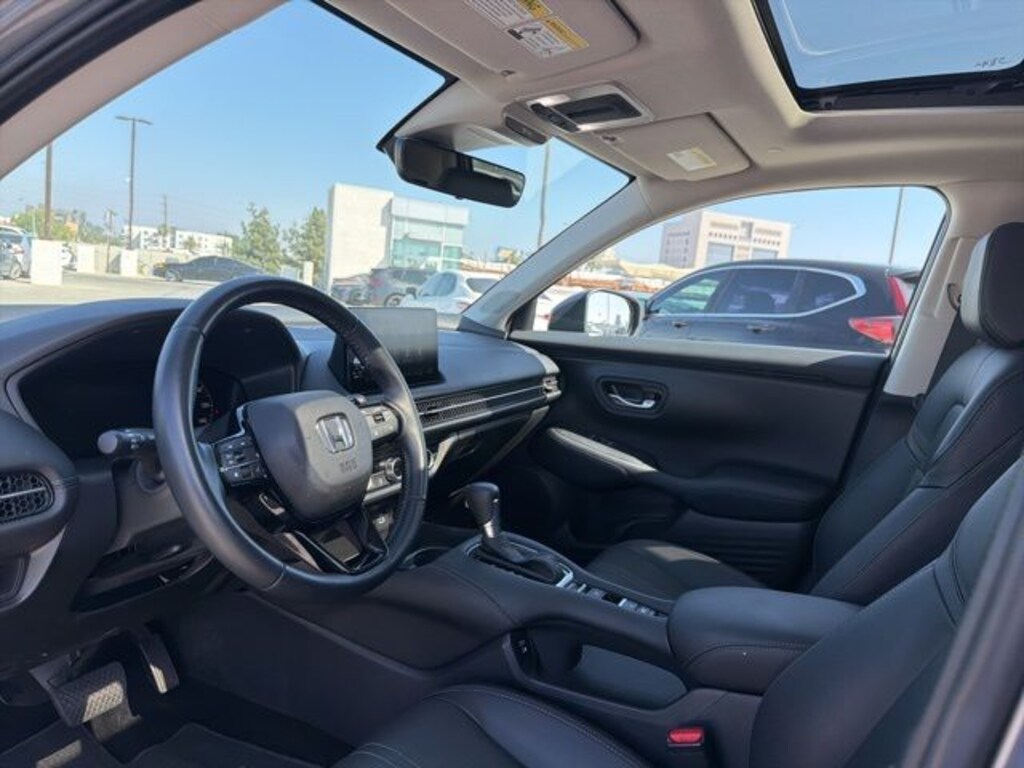 Used 2025 Honda HR-V EX-L SUV
