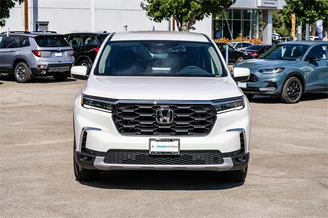 2025 Honda Pilot EX-L photo 2