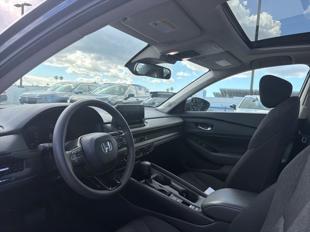 2025 Honda Accord SE photo 3