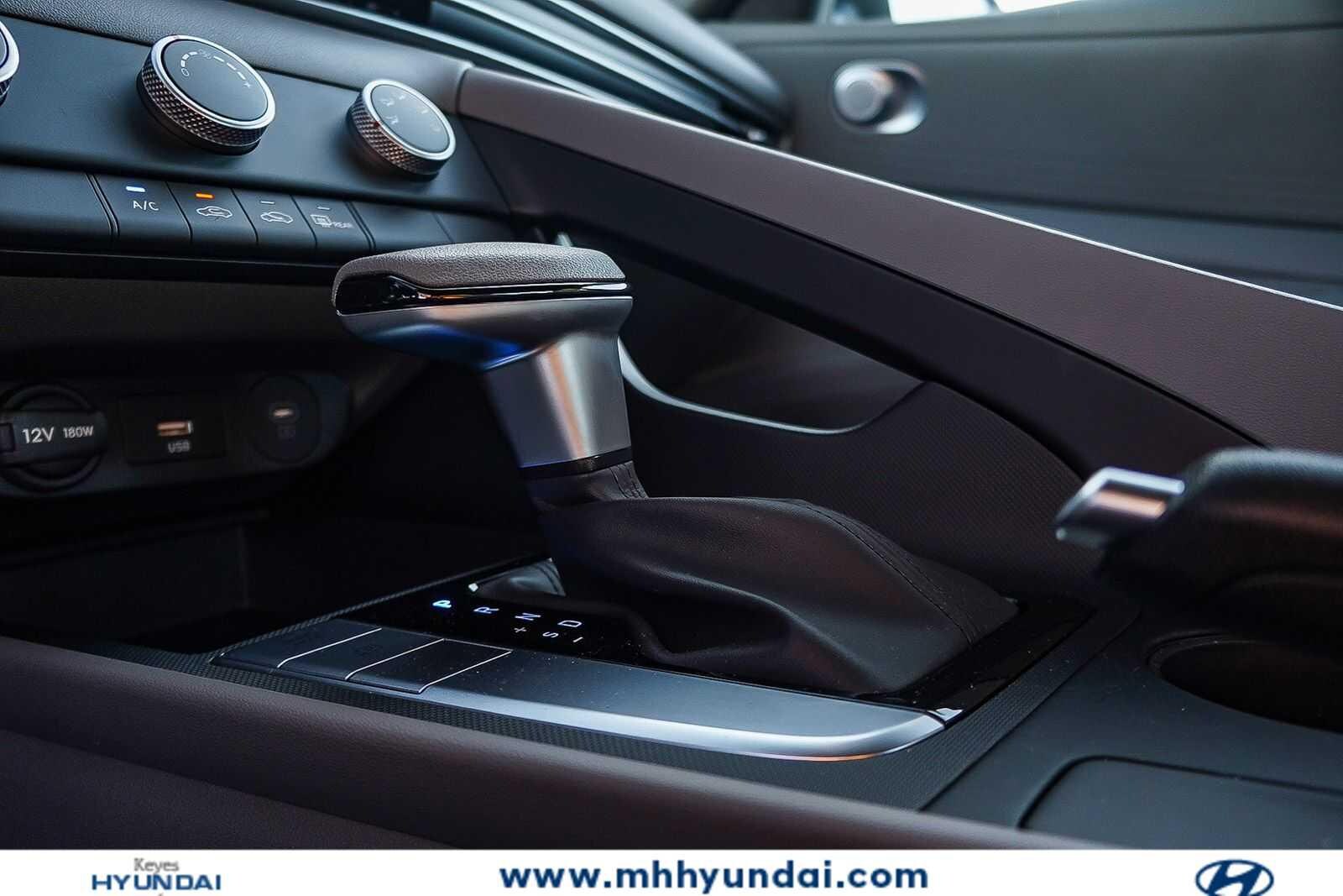 Thumbnail: 2026 Hyundai Elantra - 26