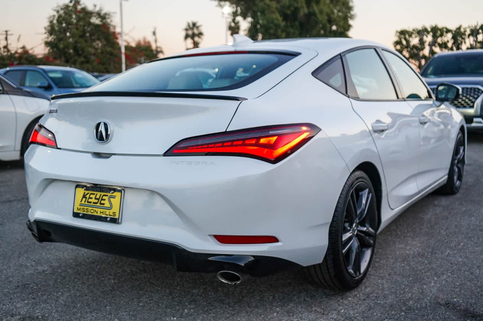 Thumbnail: 2023 Acura Integra - 6