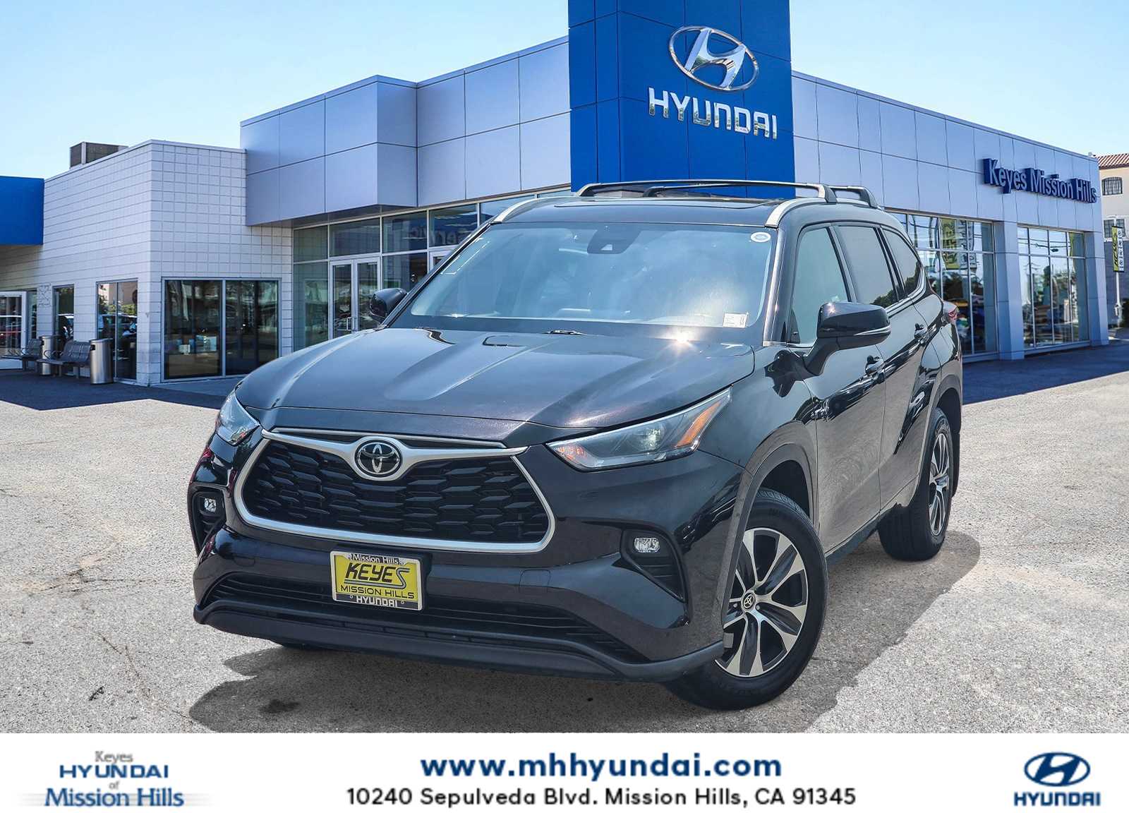 Thumbnail: 2022 Toyota Highlander - 1