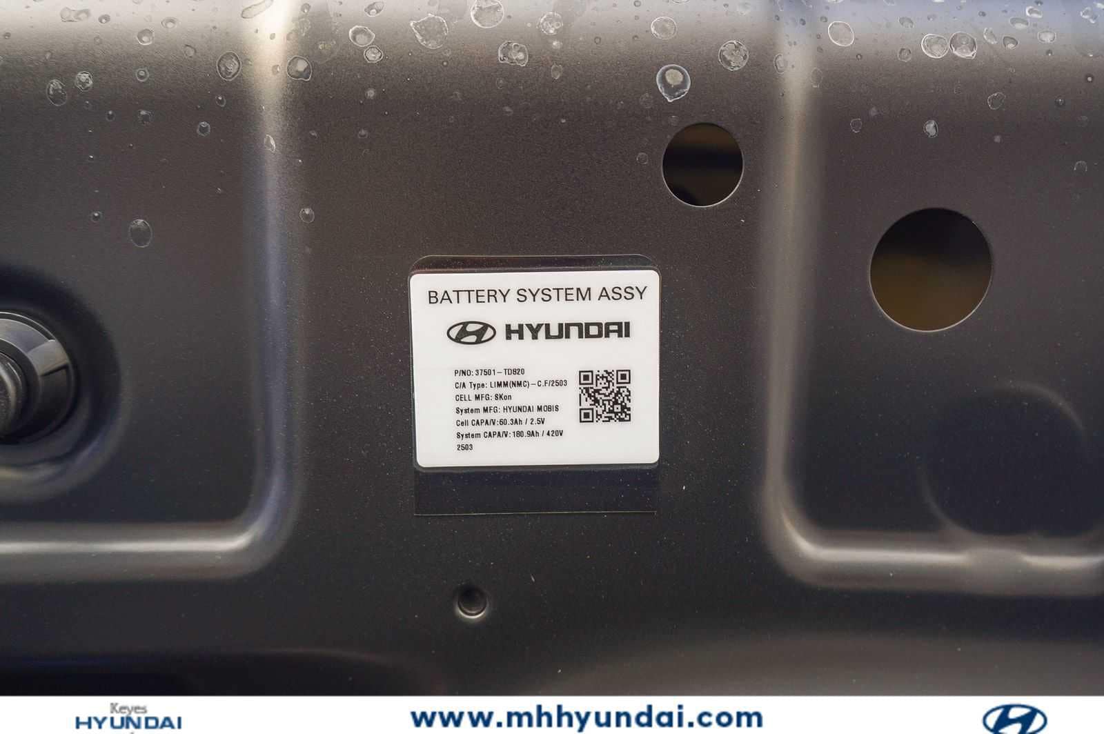 Thumbnail: 2026 Hyundai Ioniq - 14