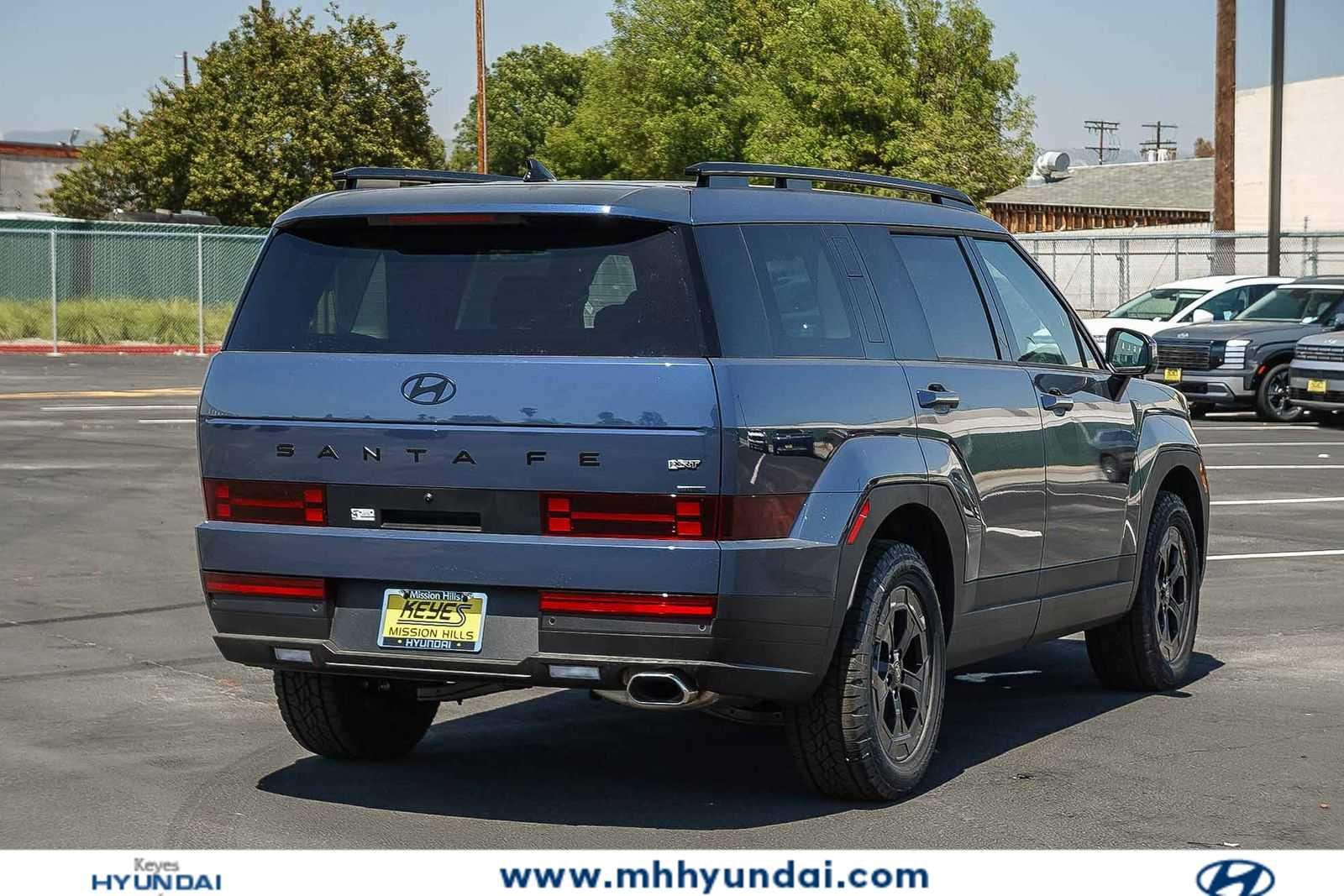 Thumbnail: 2026 Hyundai Santa Fe - 4