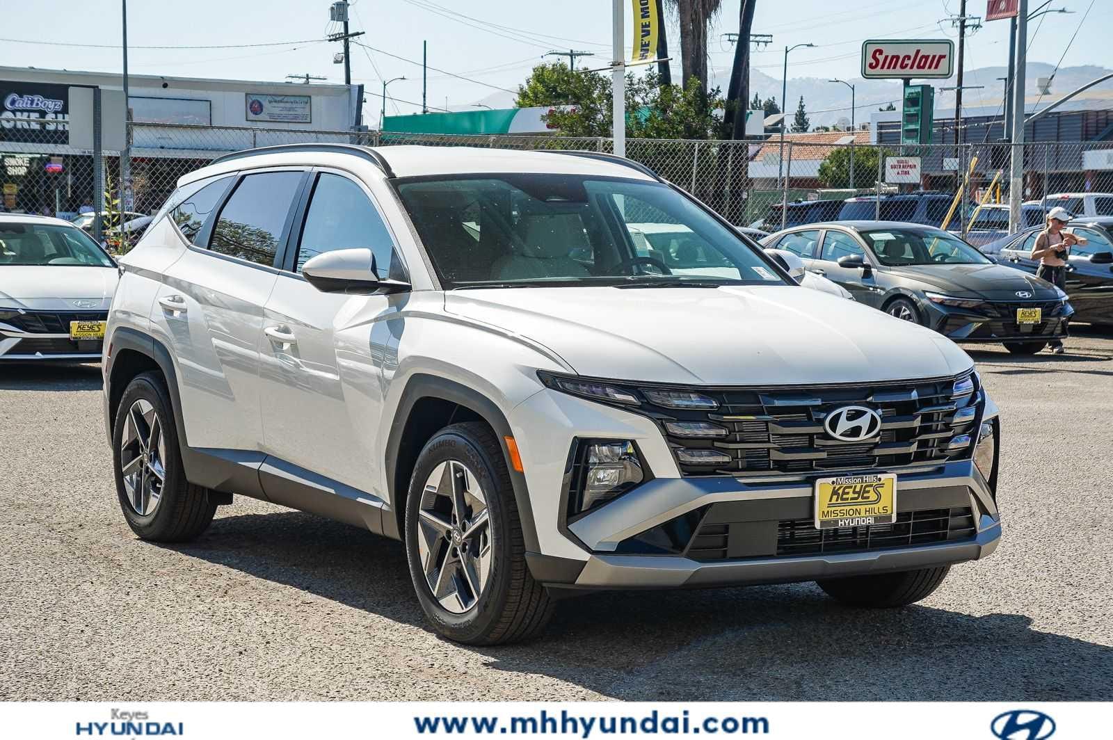 Thumbnail: 2026 Hyundai Tucson - 3