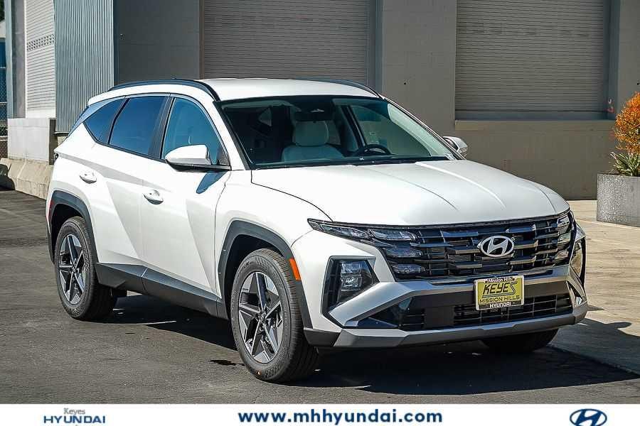 Thumbnail: 2026 Hyundai Tucson - 3