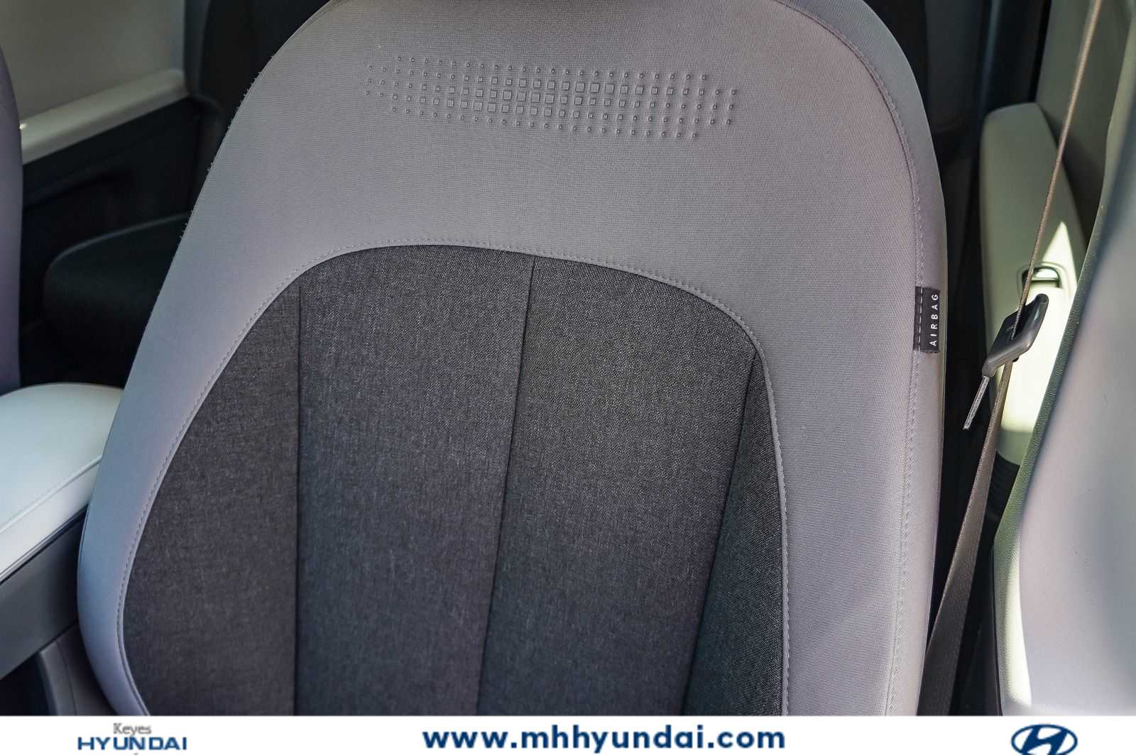 Thumbnail: 2023 Hyundai Ioniq 5 - 26