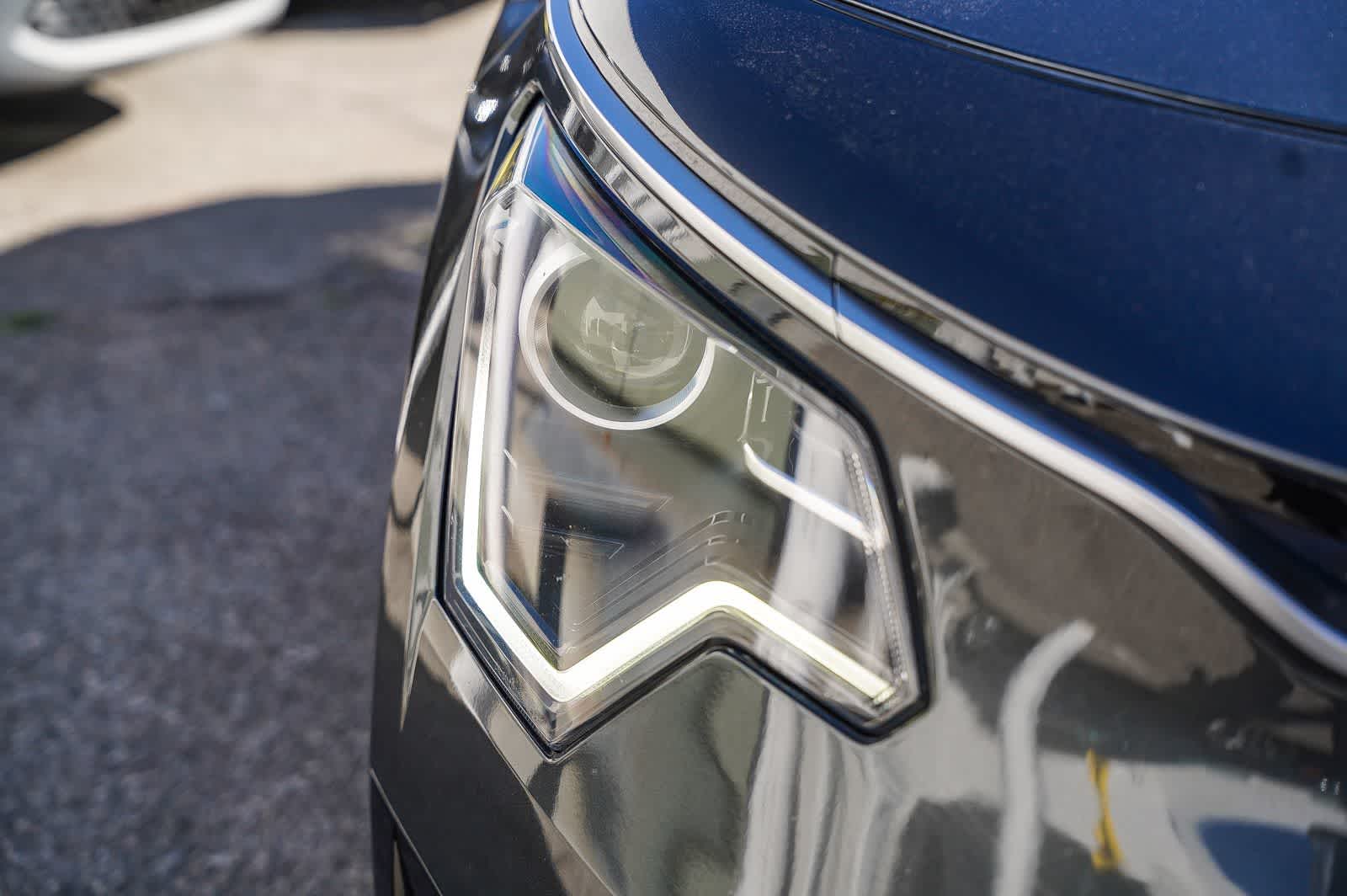 Thumbnail: 2024 Kia Niro - 4