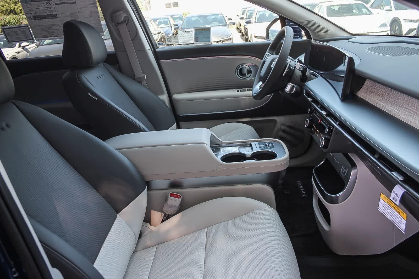 Thumbnail: 2026 Hyundai Ioniq - 17