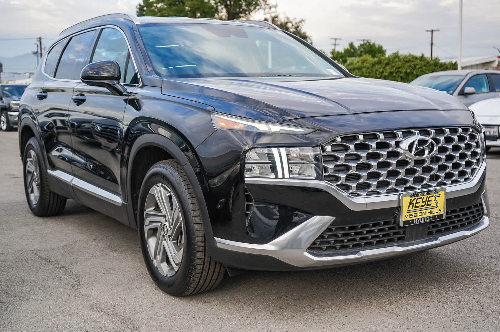 Thumbnail: 2022 Hyundai Santa Fe - 3