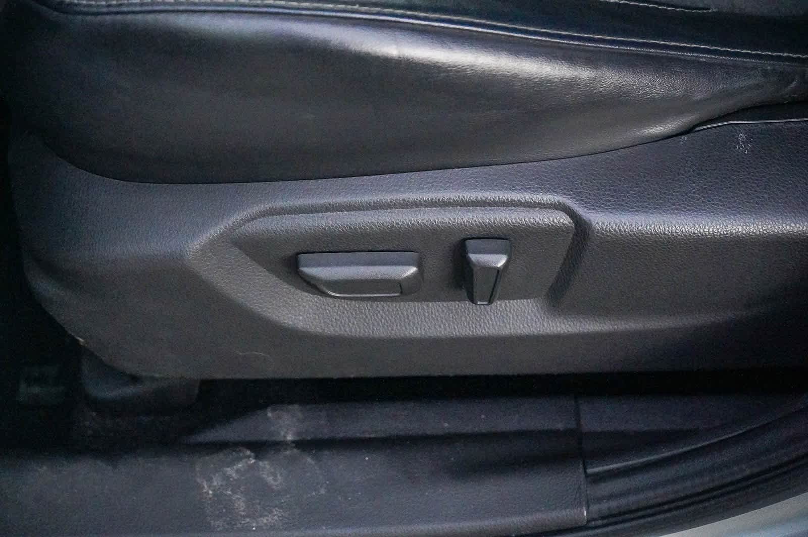 Thumbnail: 2023 Mitsubishi Eclipse Cross - 20