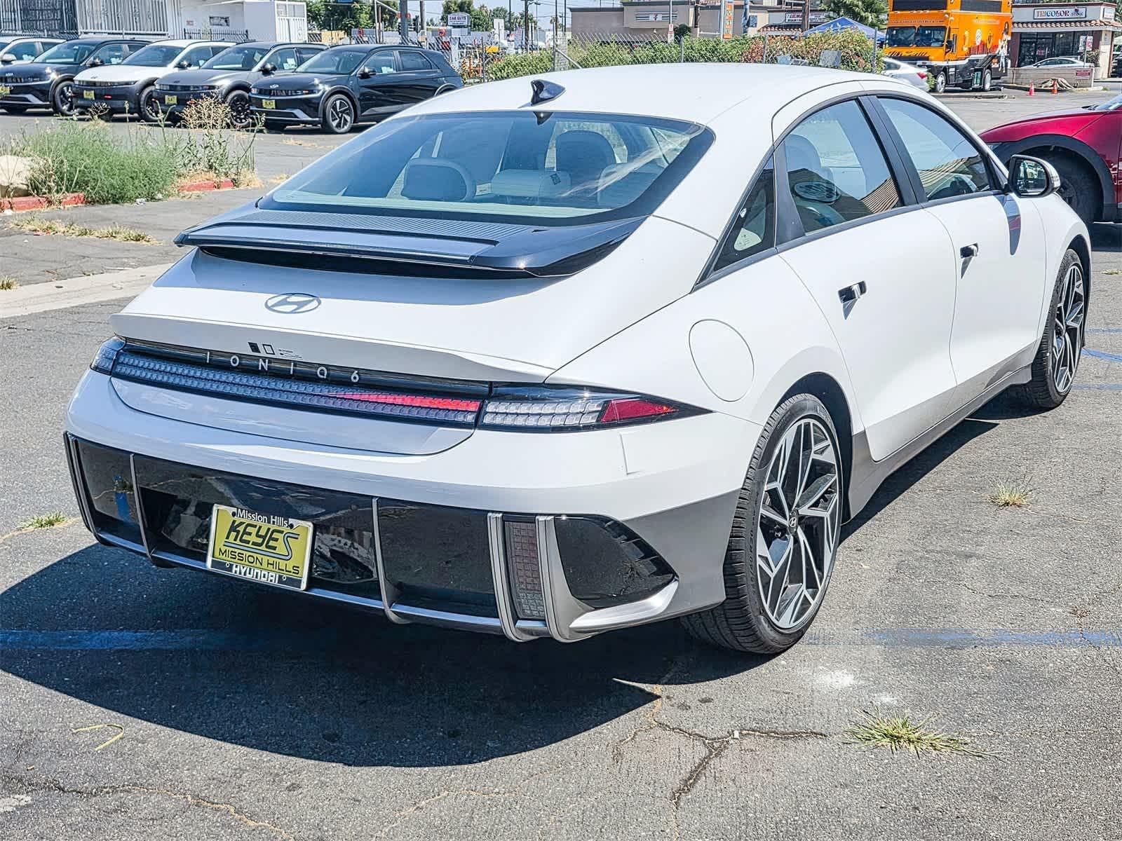 Thumbnail: 2025 Hyundai Ioniq 6 - 4