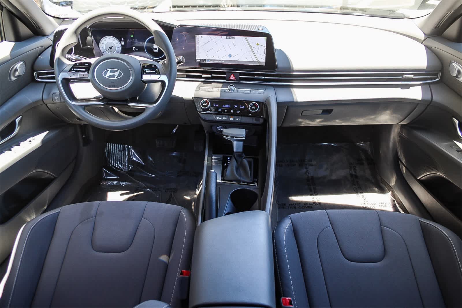 Thumbnail: 2024 Hyundai Elantra - 15