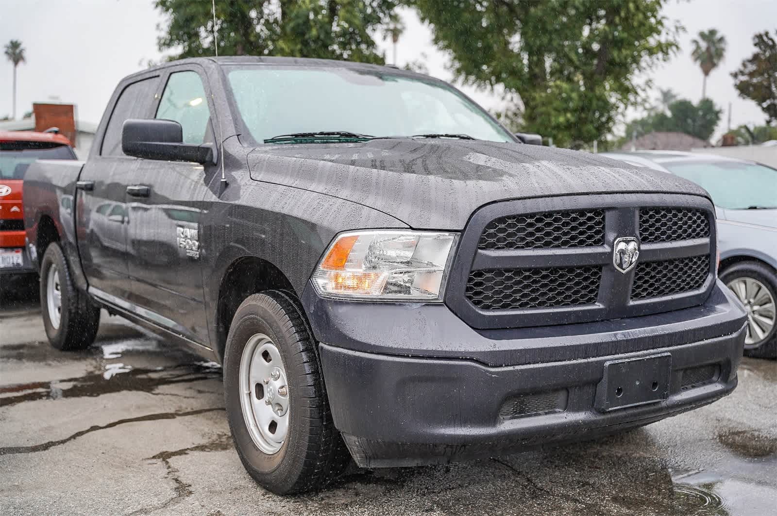 Thumbnail: 2023 RAM 1500 Classic - 3