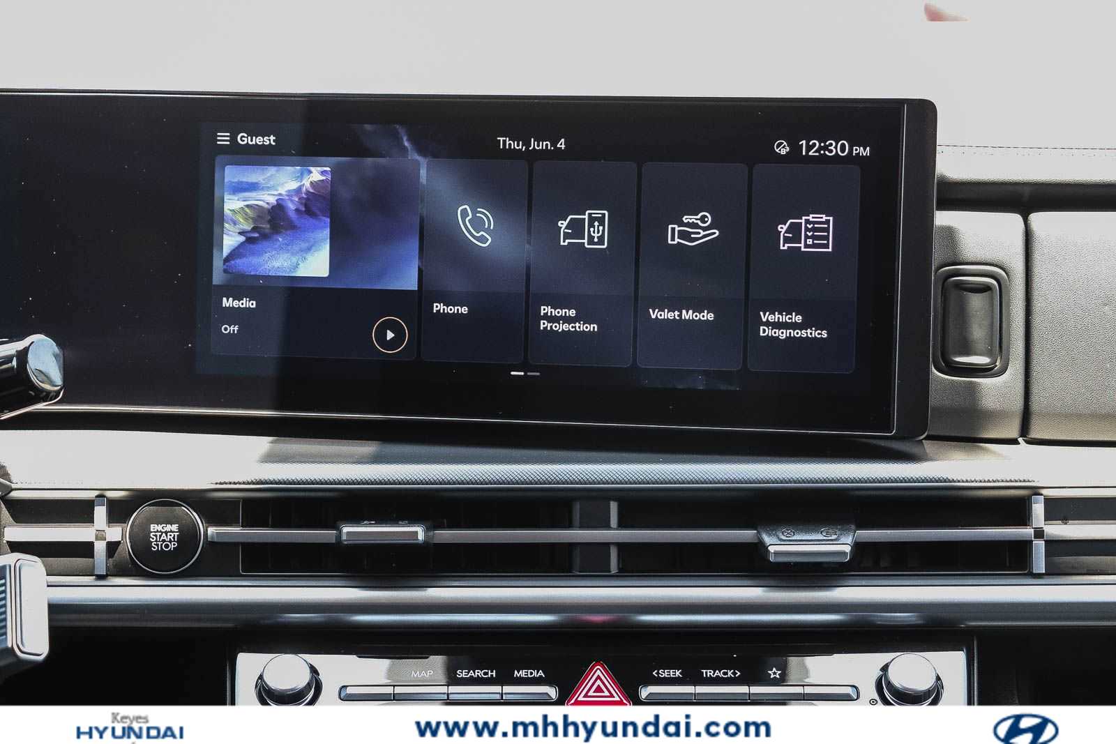 Thumbnail: 2025 Hyundai Santa Fe - 12
