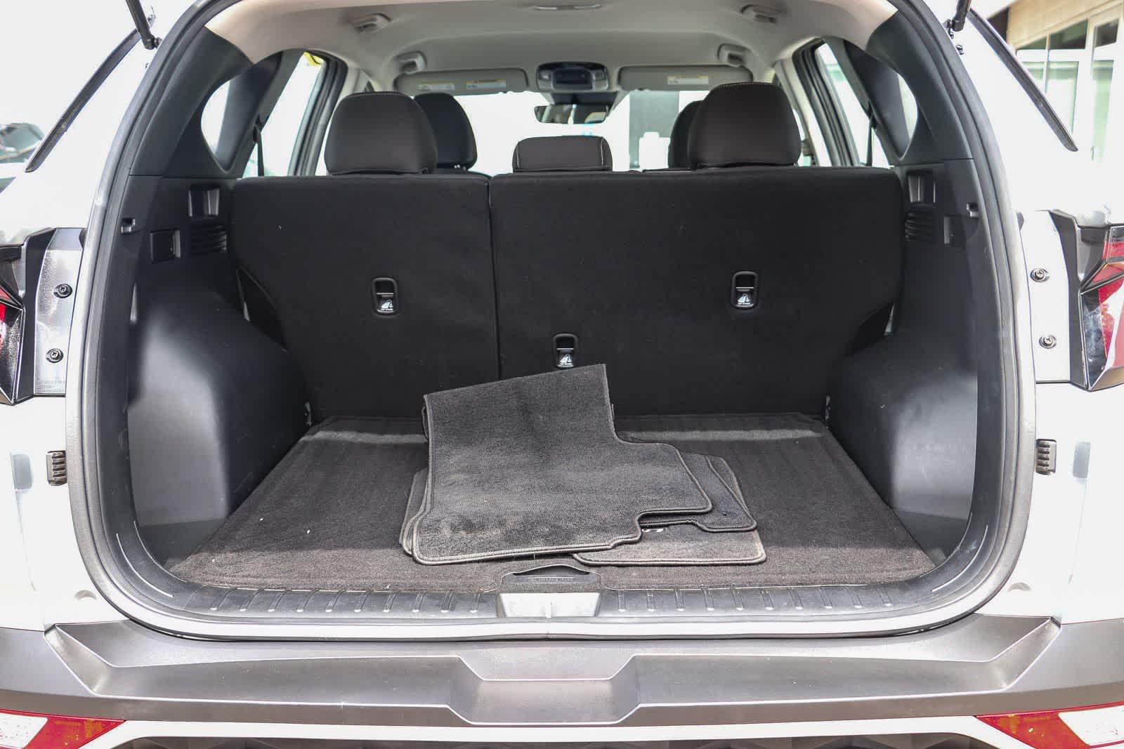 Thumbnail: 2023 Hyundai Tucson - 26