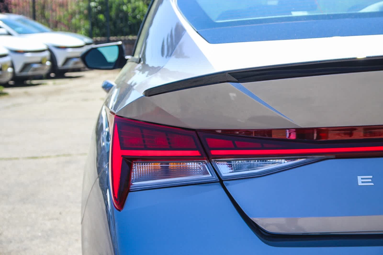 2025 Hyundai Elantra Sport 7
