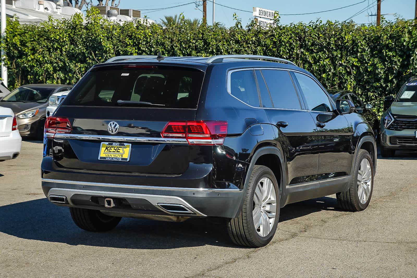 Thumbnail: 2018 Volkswagen Atlas - 4