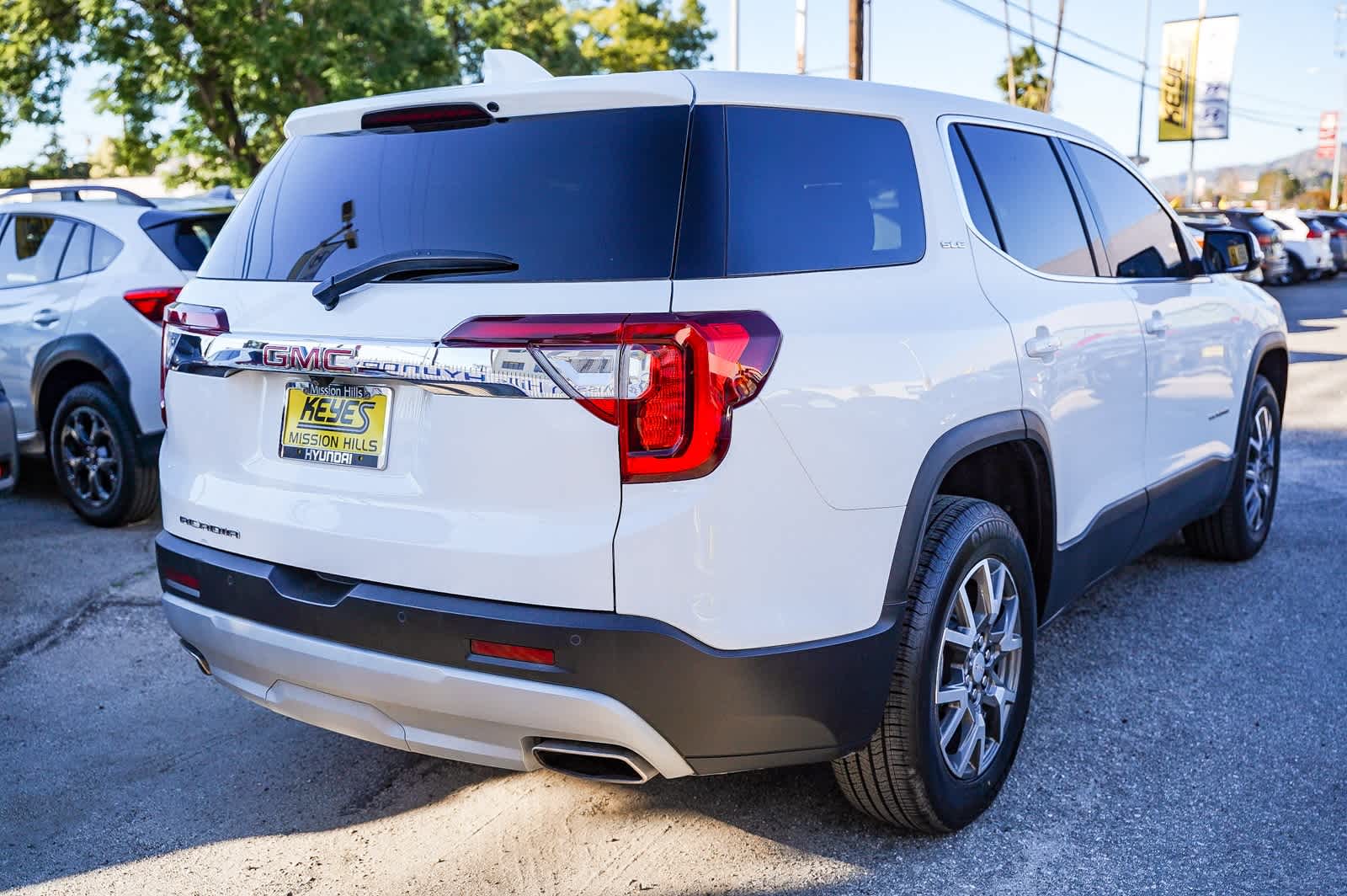 Thumbnail: 2022 GMC Acadia - 8