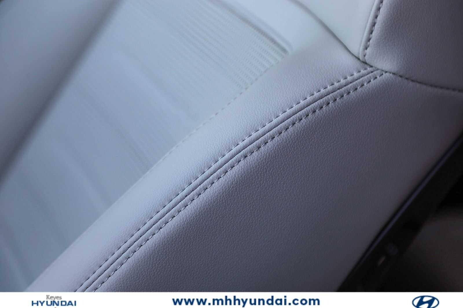 Thumbnail: 2026 Hyundai Santa Fe - 23