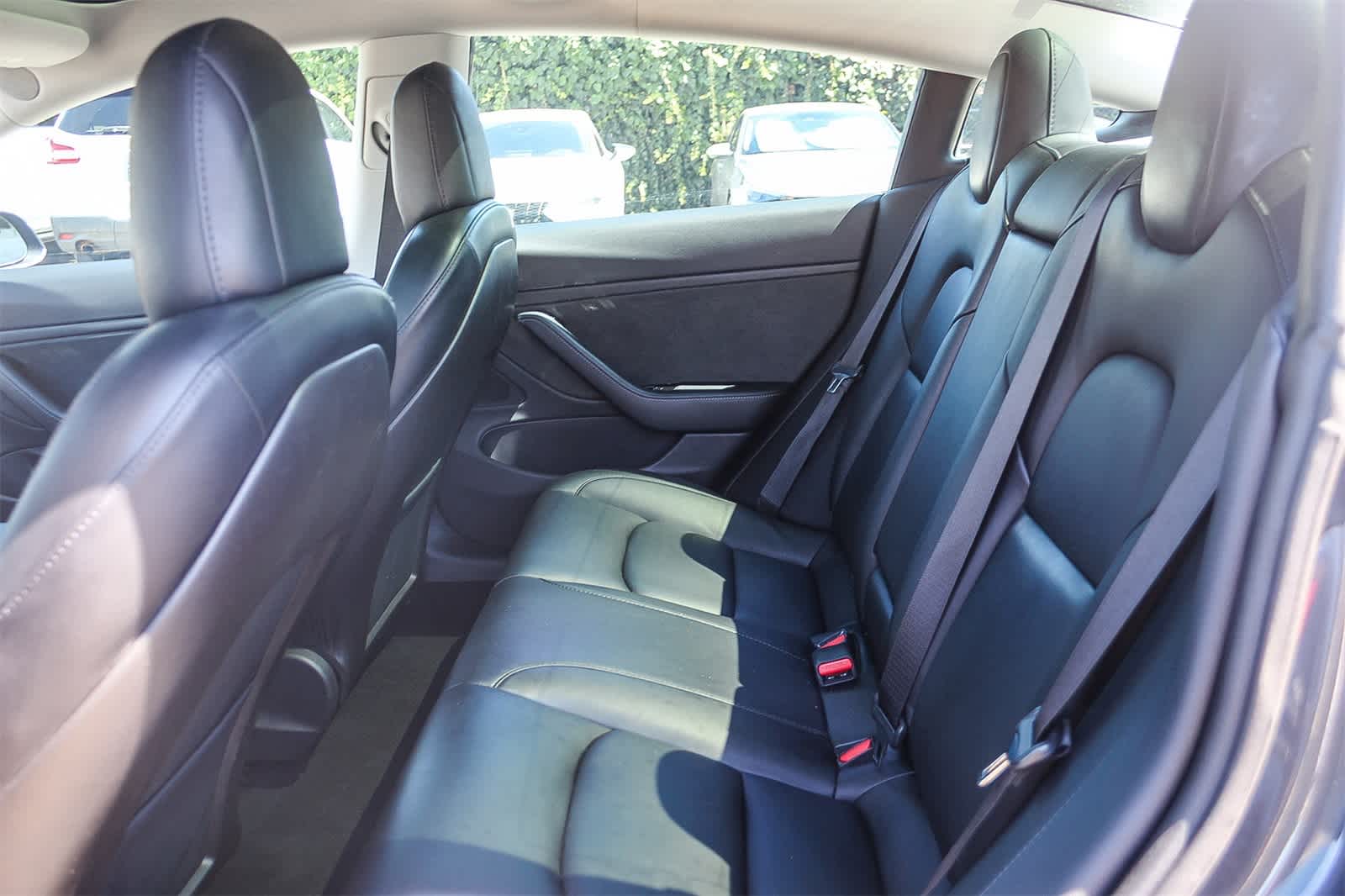 Thumbnail: 2019 Tesla Model 3 - 12