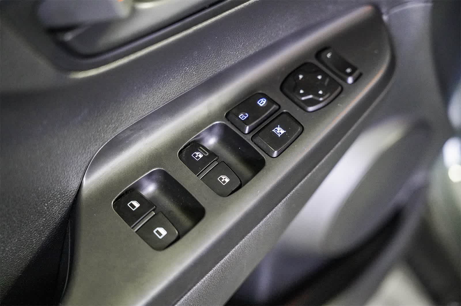 Thumbnail: 2019 Hyundai Kona - 19