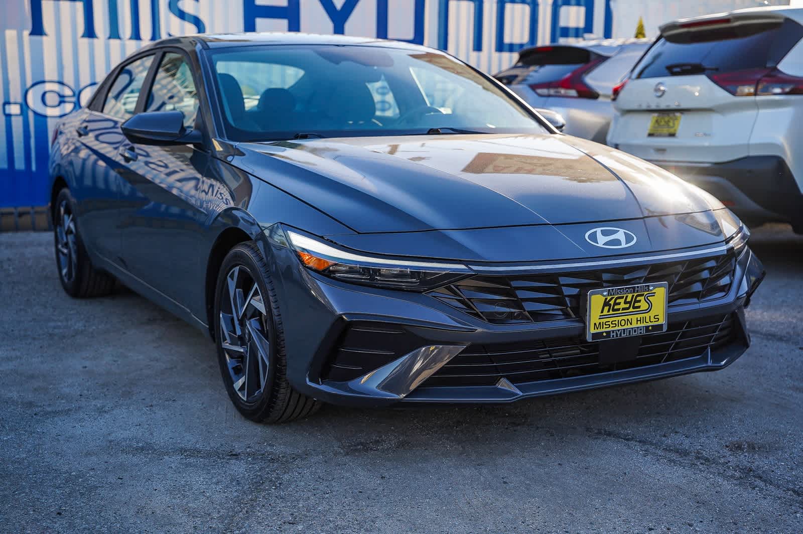 Thumbnail: 2024 Hyundai Elantra - 3