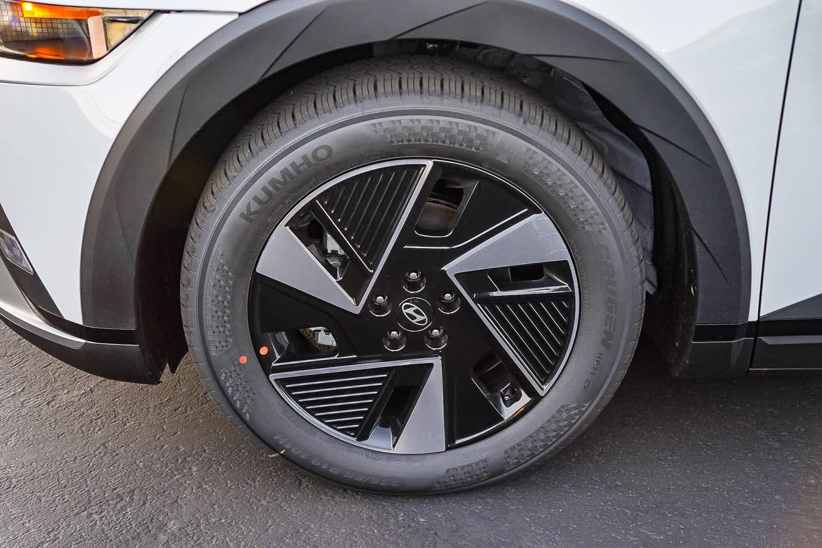 Thumbnail: 2026 Hyundai Ioniq 5 - 10