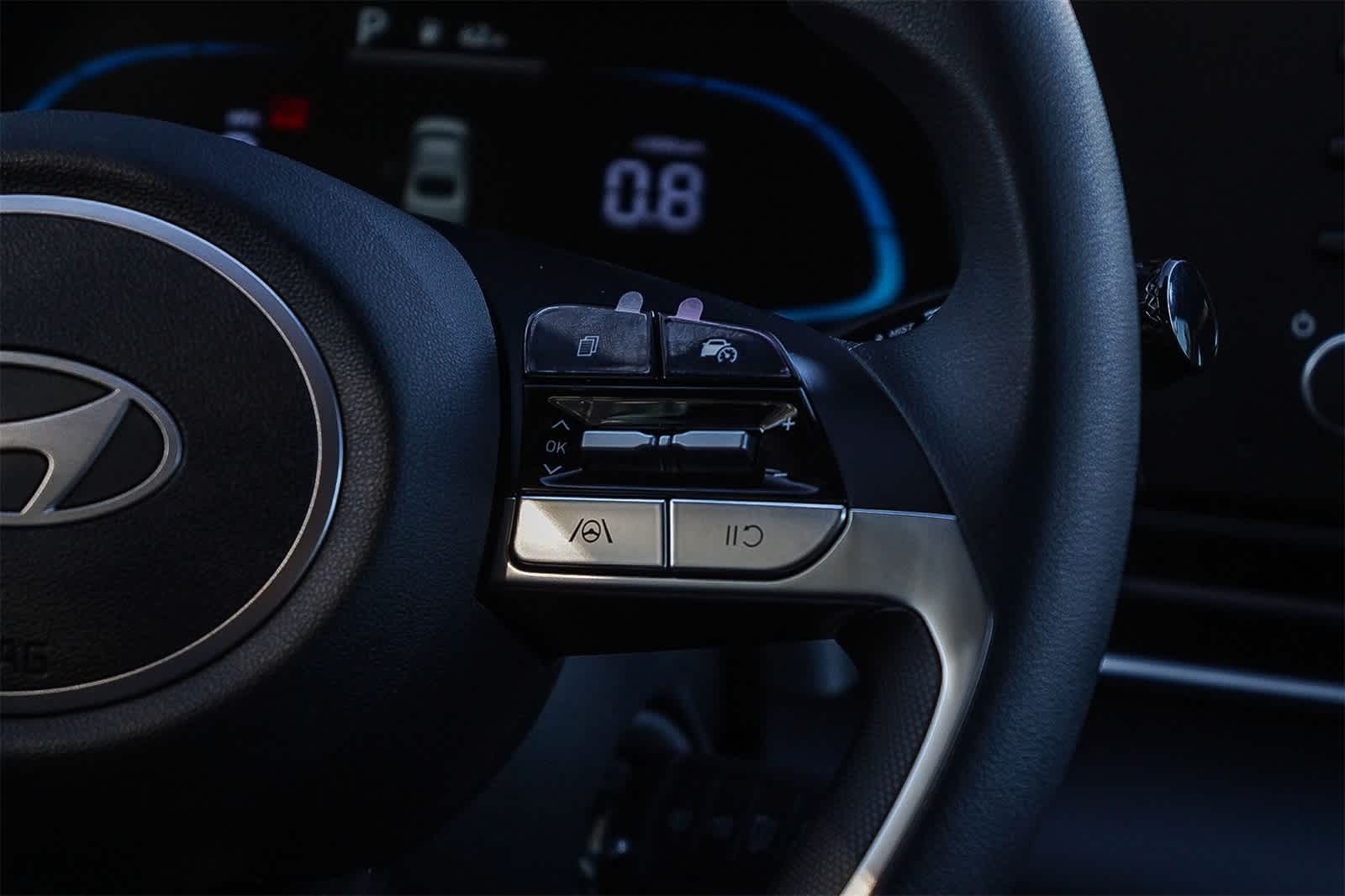 Thumbnail: 2025 Hyundai Elantra - 22