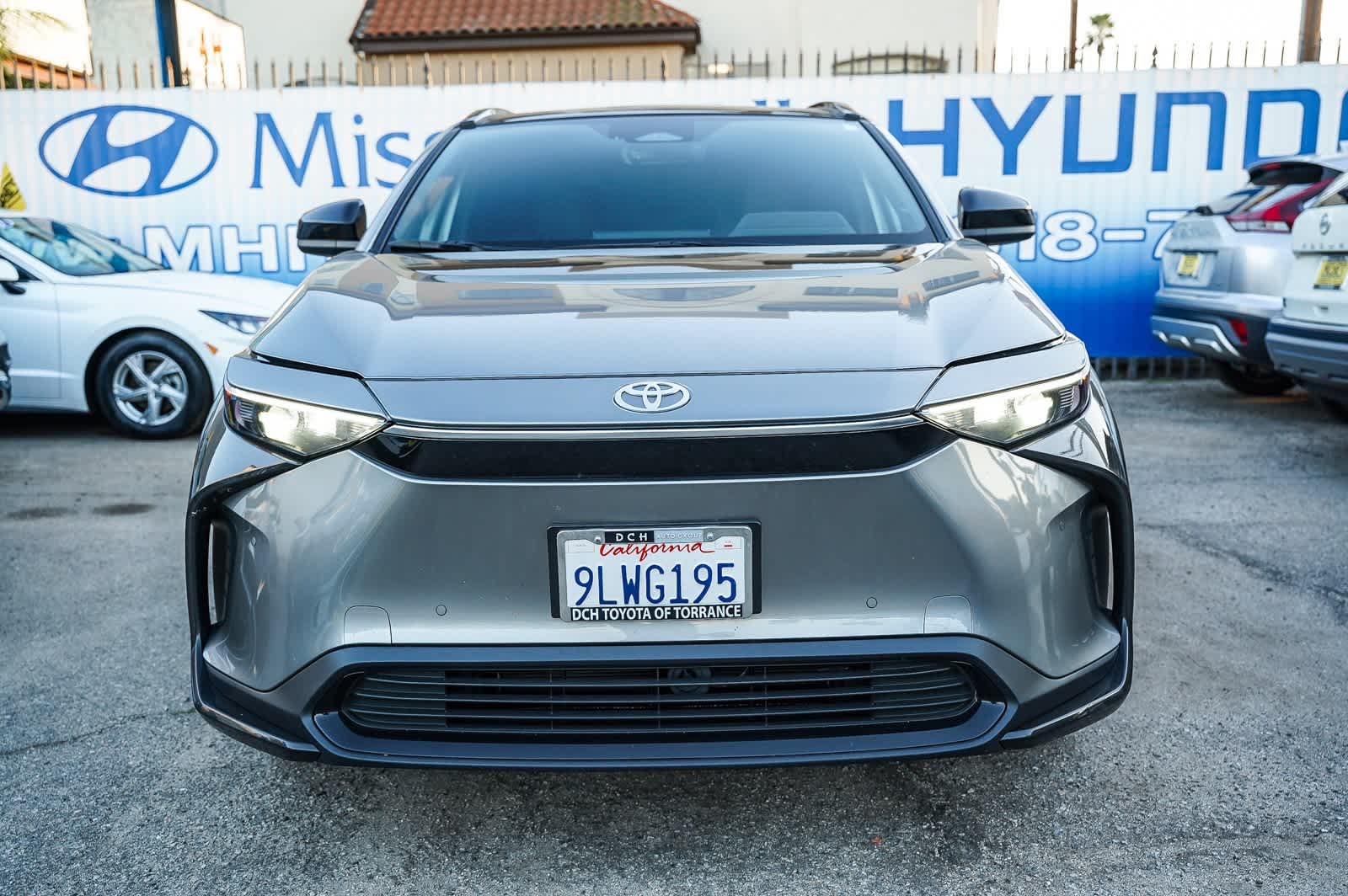 Thumbnail: 2024 Toyota bZ4X - 2