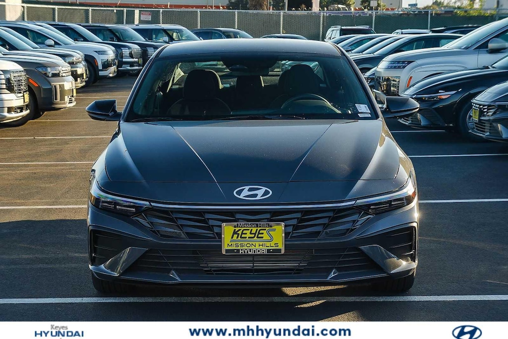 New 2026 Hyundai Elantra SEL Sport Sedan