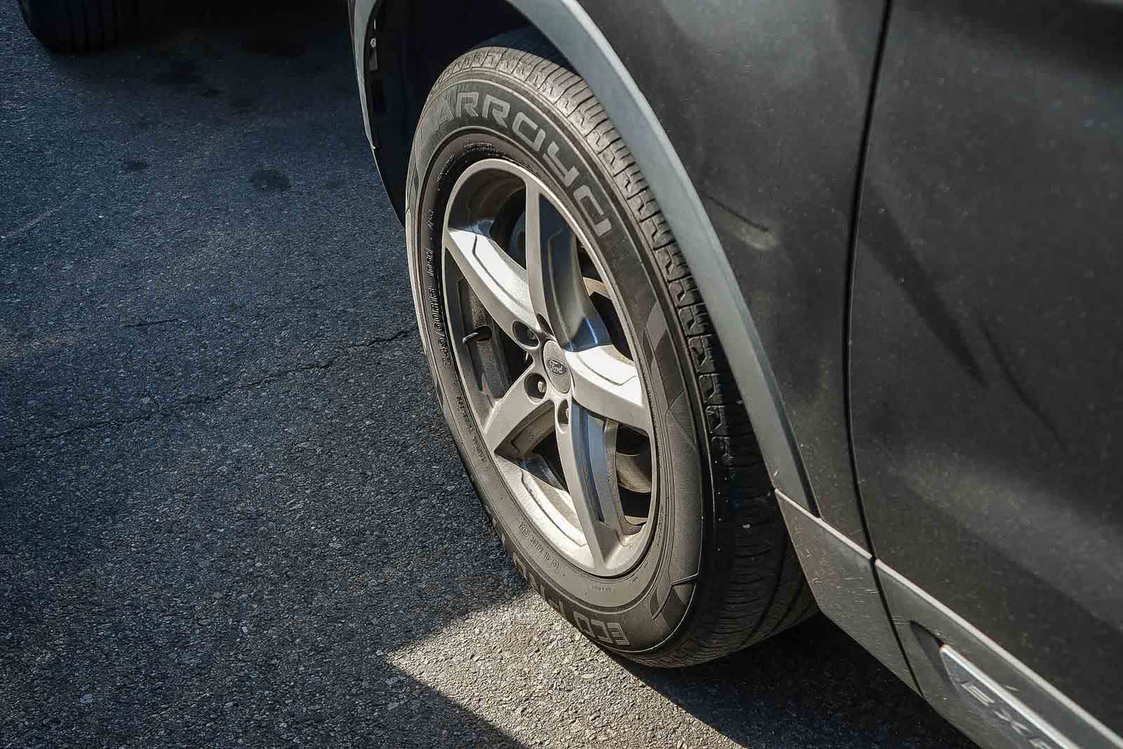 Thumbnail: 2017 Ford Explorer - 9