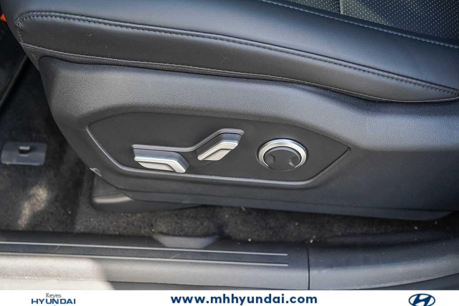 Thumbnail: 2026 Hyundai Santa Fe - 25