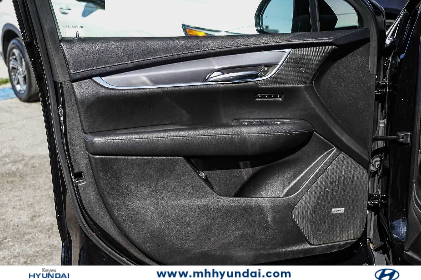 Thumbnail: 2019 Cadillac XT5 - 22