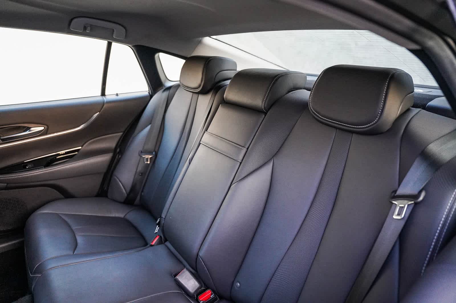 Thumbnail: 2023 Toyota Mirai - 18