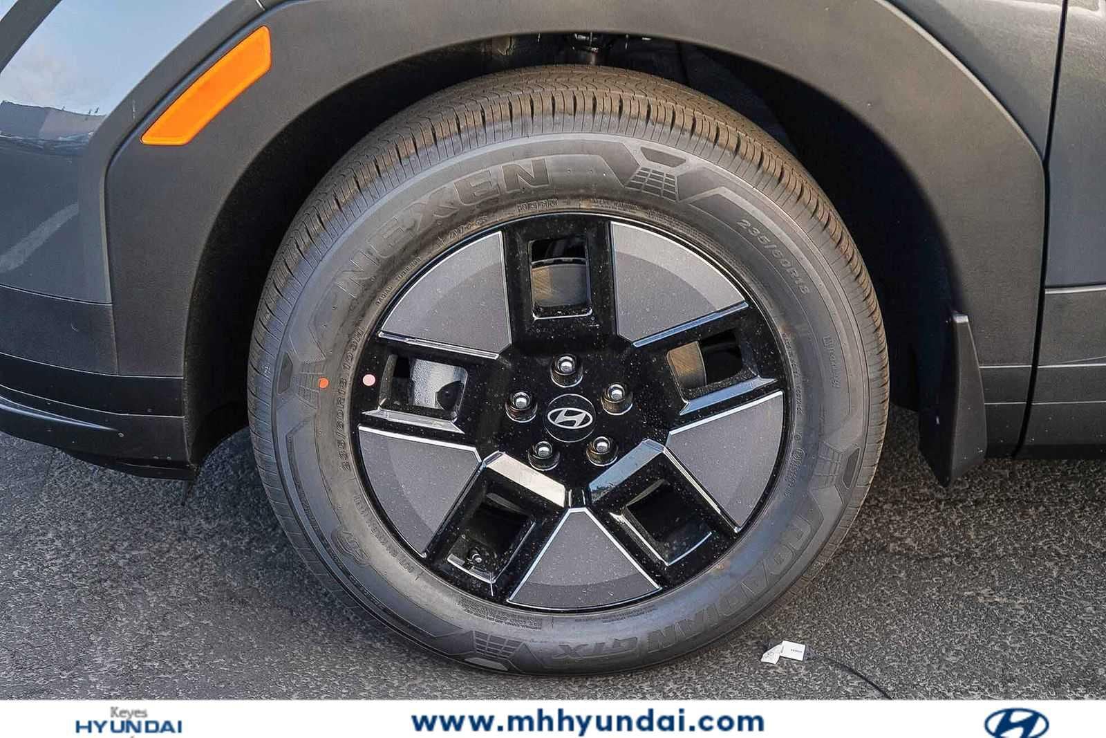 Thumbnail: 2026 Hyundai Santa Fe - 10