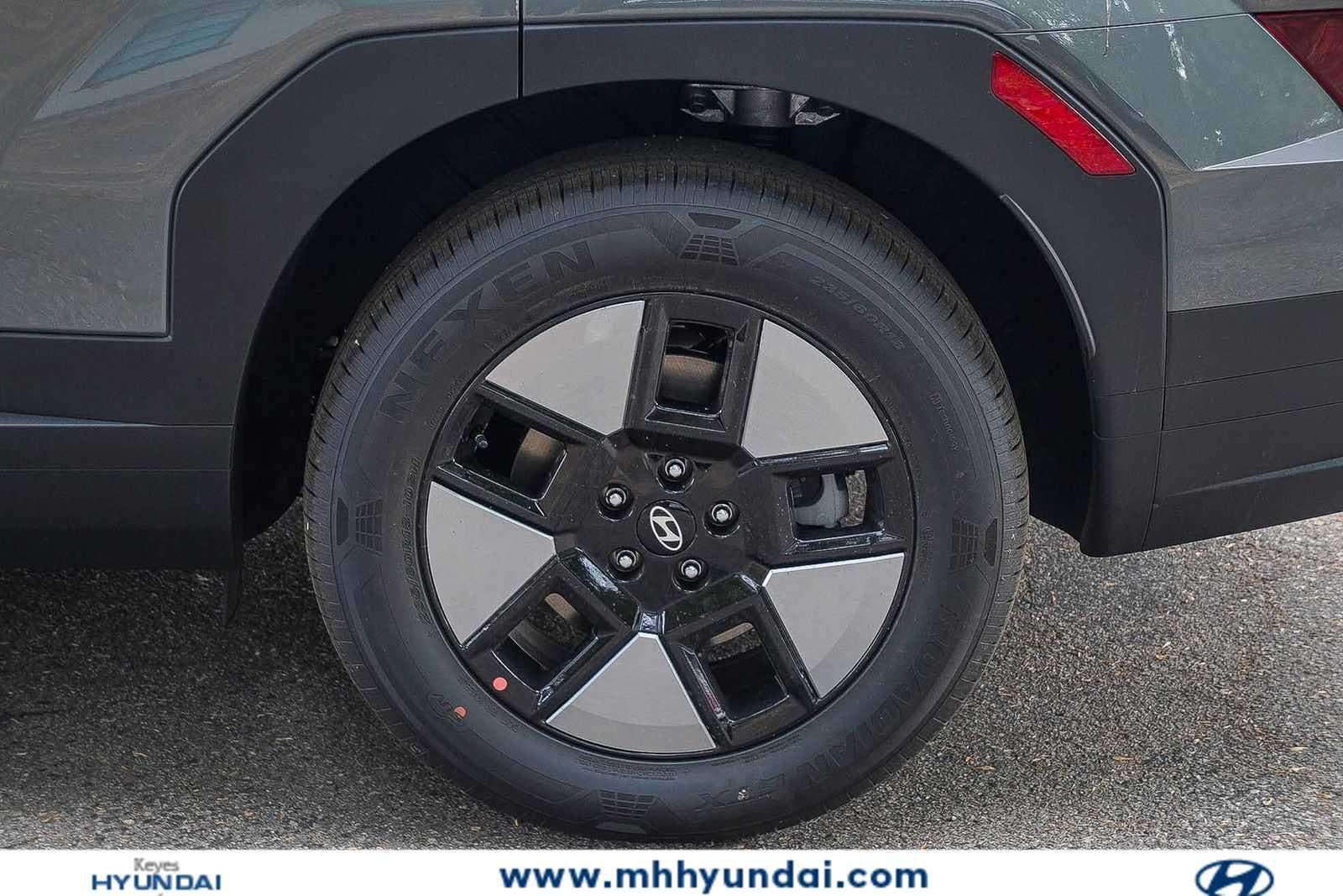 Thumbnail: 2026 Hyundai Santa Fe - 11