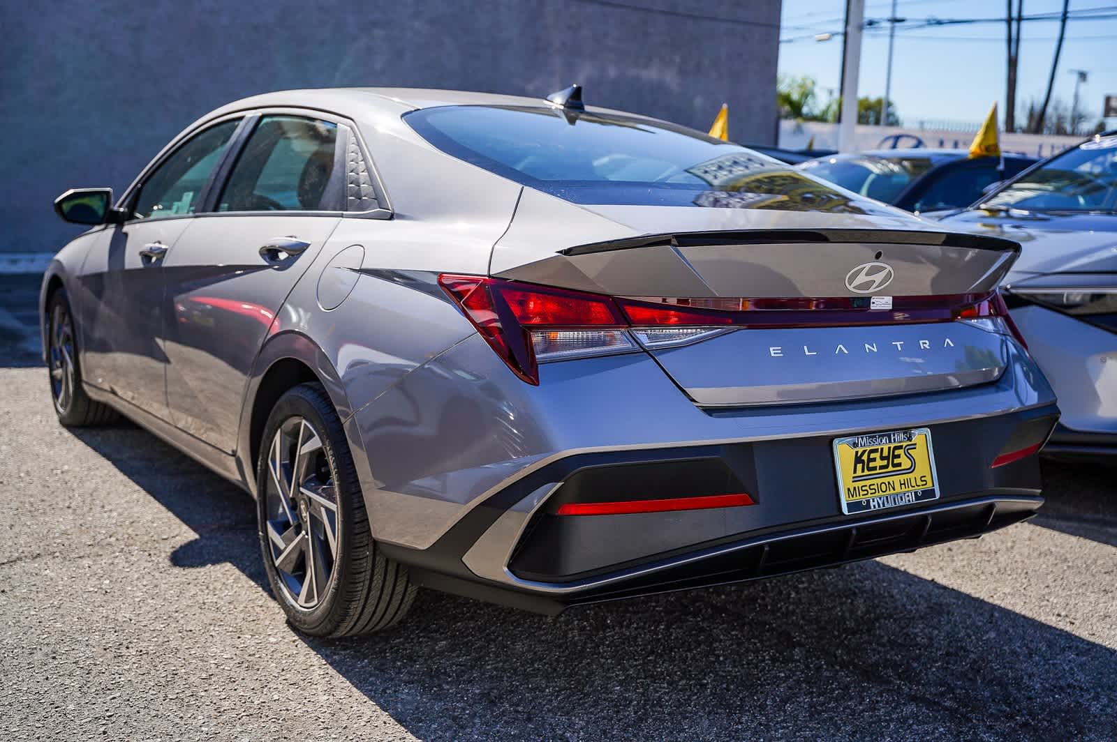 Thumbnail: 2025 Hyundai Elantra - 8