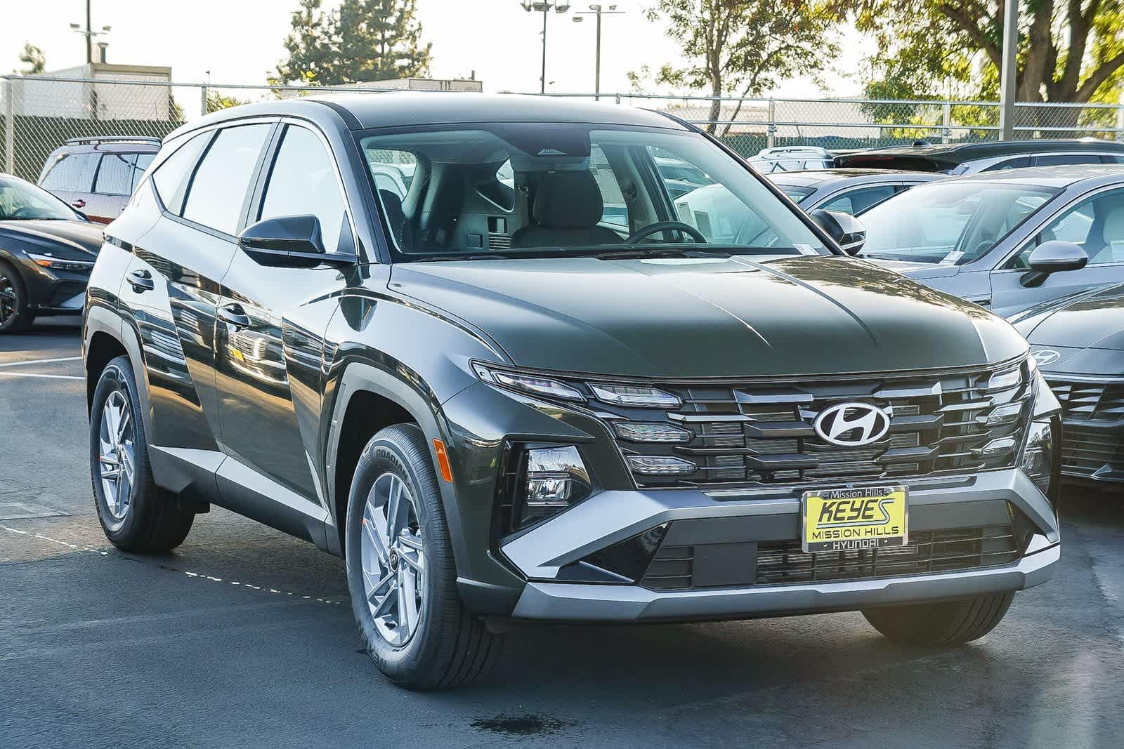 Thumbnail: 2026 Hyundai Tucson - 3